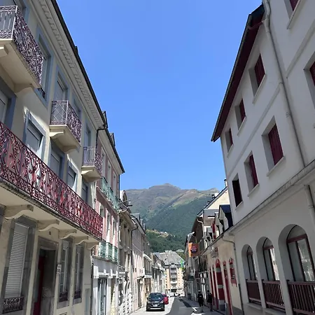Votre Petit Cocon, A 2min Du Centre Et Des Telecabines, Vue Montagne Cauterets